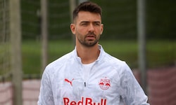 Jetzt für die Frauen der Bullen zuständig: Adrian Jimenez Leiva.