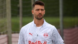Jetzt für die Frauen der Bullen zuständig: Adrian Jimenez Leiva.