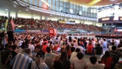 Volles Haus! Die TIWAG Arena in Innsbruck wurde am Montag beim Public Viewing gestürmt