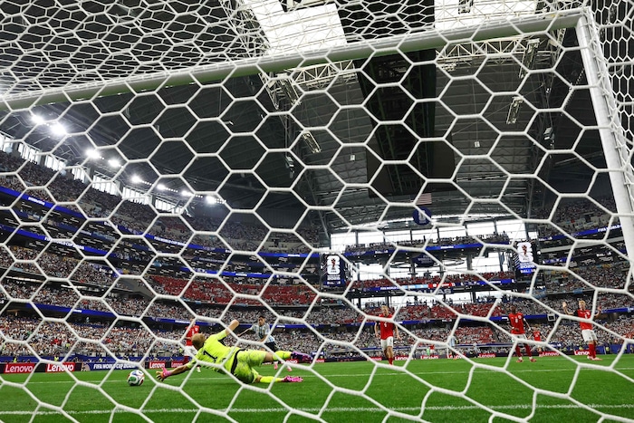 Messi’s penalty kick went wide of the goal.