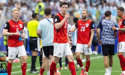 Österreich ist auf Kurs: Das WM-Sechzehntelfinale zum Greifen nahe.