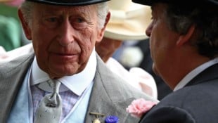 König Charles will als erster britischer Monarch seine Steuerzahlungen offenlegen. Dieser ...