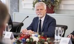 Der liberale Präsident Petr Pavel will seine NATO-Teilnahme einklagen.