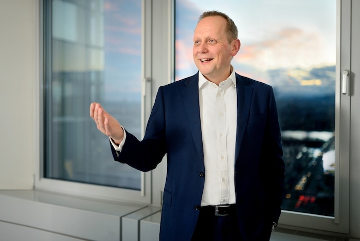 EY-Autoexperte Axel Preiss: „Die chinesischen Autobauer gewinnen in Europa Schritt für Schritt ...