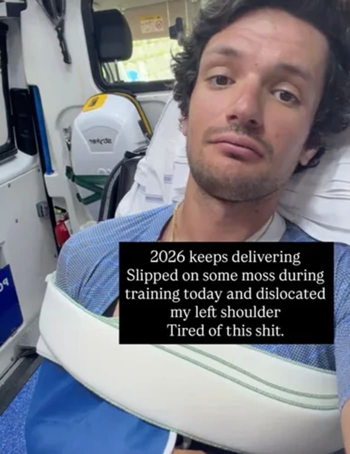 Mit diesem Foto meldete sich Giacomel aus dem Krankenwagen.