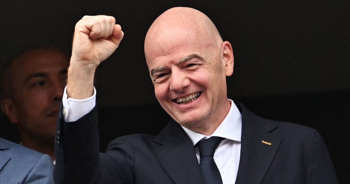 Kinevette a lemondásáról szóló kérdéseket a FIFA elnöke