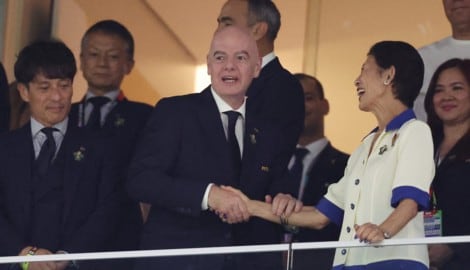 FIFA-Boss Infantino beim WM-Spiel Japan gegen Tunesien 