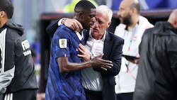 Didier Deschamps mit Weltfußballer Ousmane Dembele