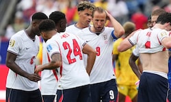 Die England-Stars rund um Harry Kane (Nummer 9) erlebten einen enttäuschenden Fußball-Abend.