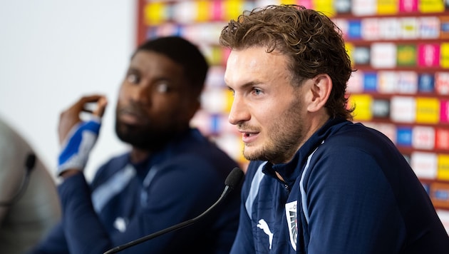 Kevin Danso (hinten) und Stefan Posch wollen von absichtlichen Pleiten nichts wissen.