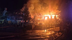 Kurz nach 2 Uhr brach das Feuer in der Nacht auf Mittwoch aus.