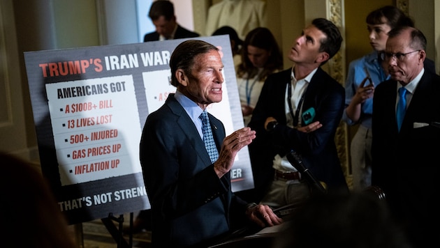 Die Demokraten im Senat zerreißen Trumps Deal mit dem Iran.