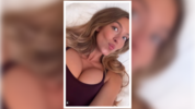 Sydney Sweeney verwandelt sich in ihrem neuen Clip dank Syrn-Wäsche in eine verführerische ...