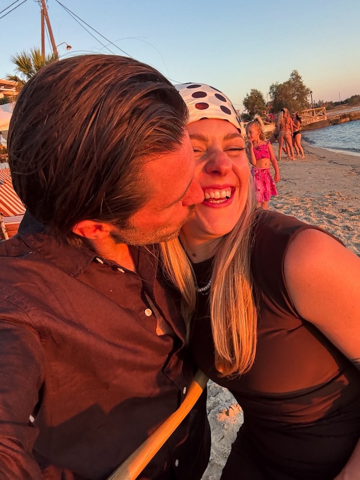 Ende gut, alles gut: Der Ehering wurde im Meer wiedergefunden, der Liebes-Urlaub war gerettet!