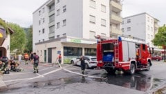Im Keller des Gebäudes hatte sich starker Rauch entwickelt.
