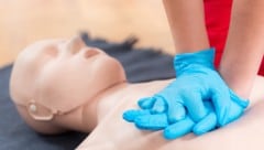 Österreichs Sanitäter und Sanitäterinnen werden im internationalen Vergleich zu wenig umfassend ...
