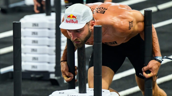 Alexander Rončević beim Sled-Push.