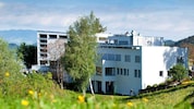 Friedvoll und inspirierend: Das Bildungshaus Batschuns ist auch heute noch ein besonderer Ort. 