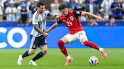 Paul Wanner im Duell mit Superstar Messi