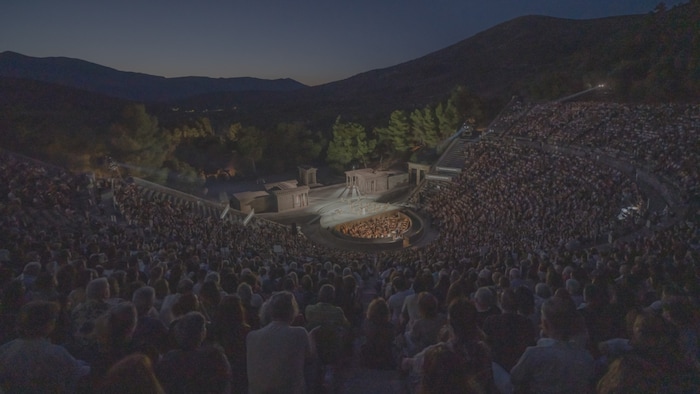 13.000 Besucher kamen zur „Medea“ im Theater von Epidaurus.