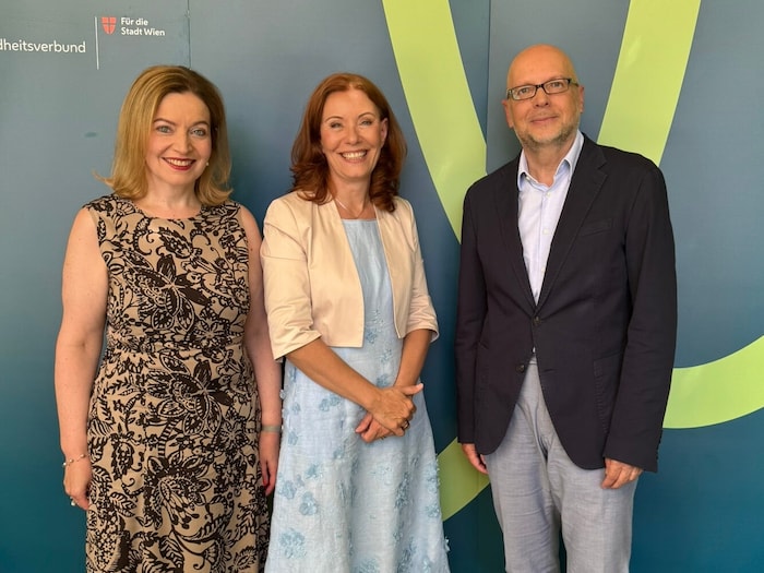 Anita Bauer (FSW), Evelyn Kölldorfer-Leitgeb und Günter Bauer (beide Wiener Gesundheitsverbund)