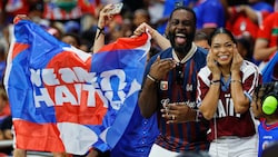 Großer Jubel bei den Haiti-Fans im Stadion. 