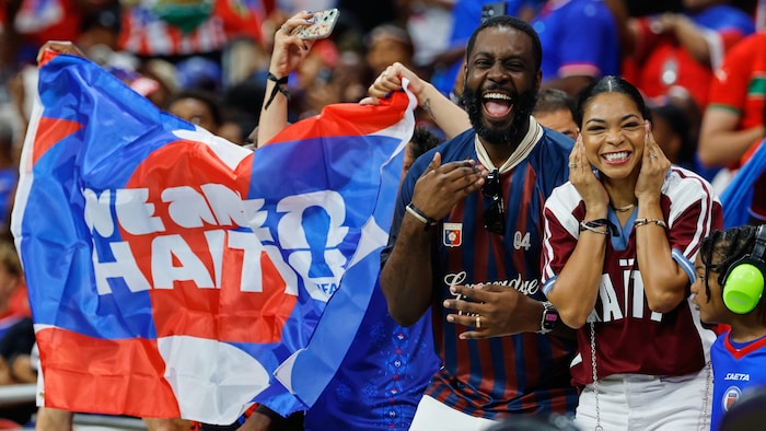 Großer Jubel bei den Haiti-Fans im Stadion.
