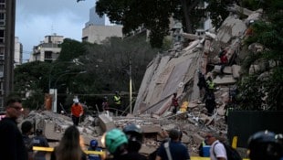Mehrere Gebäude stürzten in der Hauptstadt Caracas oder Umgebung ein.
