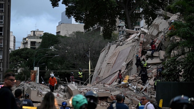Mehrere Gebäude stürzten in der Hauptstadt Caracas oder Umgebung ein.