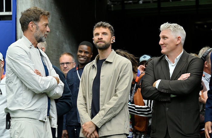 Die TV-Experten unter sich: Jürgen Klopp, Thomas Müller und Bastian Schweinsteiger (von li. nach ...