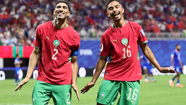Hakimi (l.) sowie Yassine trugen sich gegen Haiti in die Torschützenliste ein.