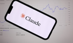 Alibaba soll Anthropics KI Claude genutzt haben, um sein eigenes KI-Modell anzutrainieren.