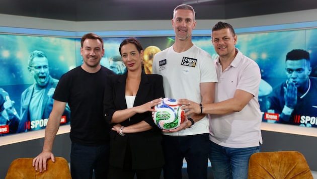 Das krone.tv-Fußballteam mit seinem Experten Stefan Maierhofer im WM-Studio.