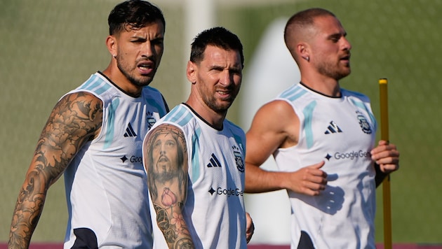 Leandro Paredes, Lionel Messi und Alexis Mac Allister