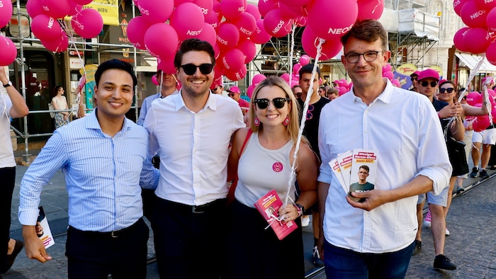 Von links: Yannik Shetty, Niko Swatek, Verena Garber und Philipp Pointner am Eisernen Tor.