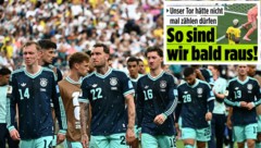 Die geknickte DFB-Elf nach dem Schlusspfiff. Die deutsche Presse quittierte das 1:2 gegen ...
