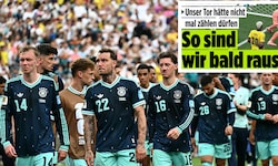 Die geknickte DFB-Elf nach dem Schlusspfiff. Die deutsche Presse quittierte das 1:2 gegen ...