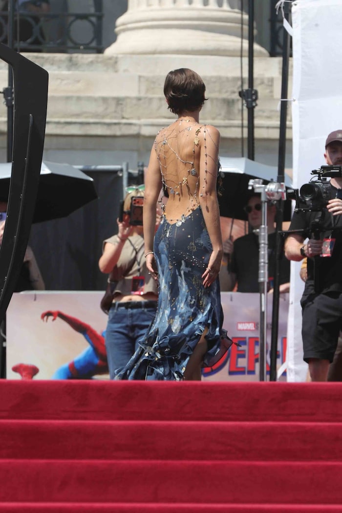 Das Accessoire ist eine Hommage an Zendayas neuen Film „Spider-Man: Brand New Day“.