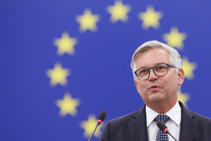 EU-Kommissar für Migration Magnus Brunner will wehrhaften Ukrainern keinen Schutzstatus mehr ...