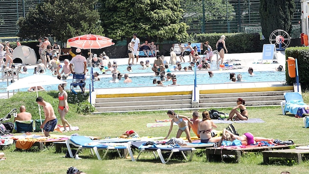 Die extreme Hitzewelle hat Österreich und Europa nach wie vor fest im Griff und treibt viele ...