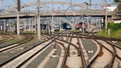 Achtung Bahnreisende: Die extremen Temperaturen stellen die heimischen Zugstrecken auf die ...