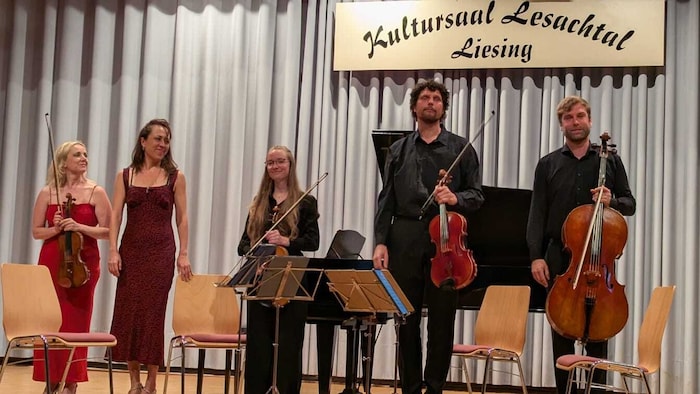 An mehreren Abenden der zweiten Kurswoche geben die internationalen Teilnehmer Konzerte im ...