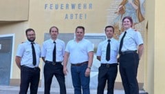 Samuel Jost (li) und Tanja Stetschnig (re) führen die FF an. Bürgermeister Hannes Mak (Mitte) ...