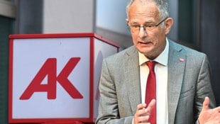 Finanzminister Markus Marterbauer ist bei der Arbeiterkammer (AK) karenziert. Ansprüche aus dem ...