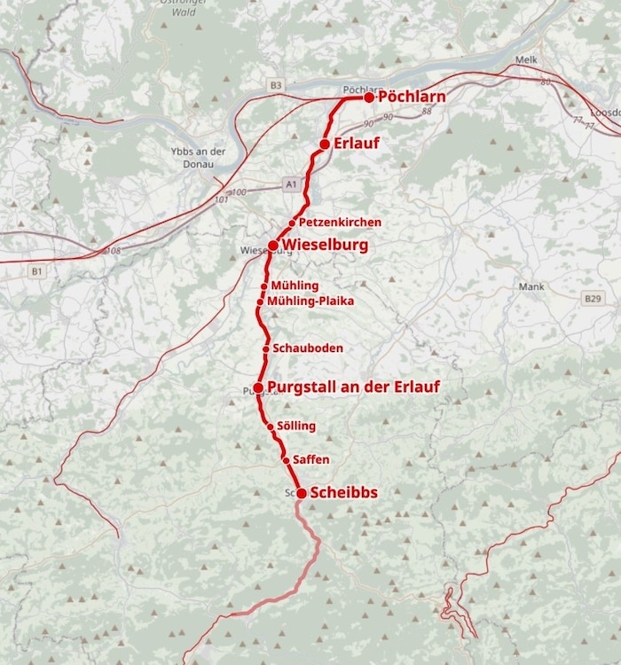 Die Erlauftalbahn verkehrt zwischen Pöchlarn und Scheibbs im Mostviertel.