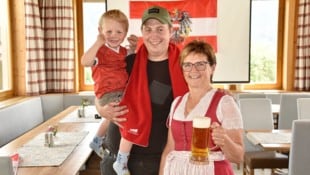 Familie Sampl öffnet ihre Metzgerstubn zum WM-Spiel.