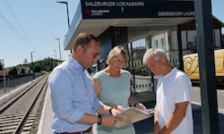 Georg Djundja unterstützt die Anrainer Andrea Nini und Nikolaus Mühlfellner