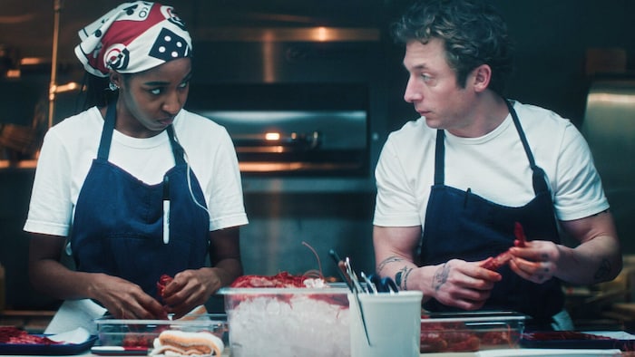 Carmy (White) und Sydney (Edebiri) kämpfen um ihr geliebtes Restaurant.