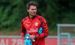 Danny Röhl nimmt 31 Spieler mit ins Camp nach Flachau.