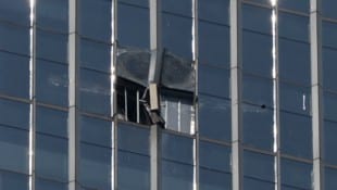 In den sozialen Medien griff die Zensur prompt ein und entfernte Beiträge sowie Fotos und Videos ...